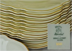 PIĘKNY ROSENTHAL 'VIKTORIA' SERWIS OBIADOWY 12 OSÓB. ECRU/ZŁOTO 1938 ROK. (45 ELEMENTÓW)