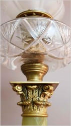 Pałacowa kolumnowa lampa naftowa z onyx - Si Gladiator Paris XIXw.