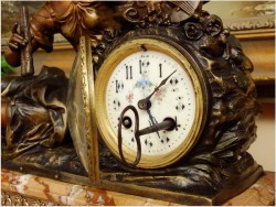 POLECAMY! FRANCUSKI ZEGAR KOMINKOWY Z WAZAMI ~  L&F MOREAU XIXw.