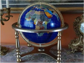 Polecamy! Wielki globus z kamieni półszlachetnych do biura XXw.