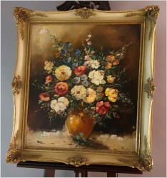 Kompozycja Olejna Kwiatów w Wazonie - Sygn. Miguel XXw.