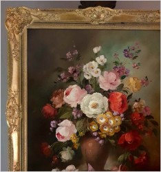 Pałacowe kwiaty w wazonie - Louisa Medina (ur. 1911 Padwa)