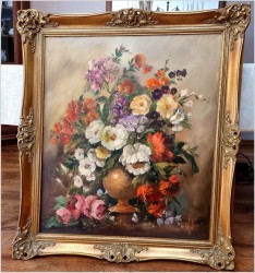 Pałacowa martwa natura z kwiatami - Louisa Medina (ur. 1911 Padwa) 