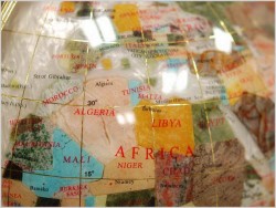 POLECAMY WIELKI GLOBUS, KAMIENIE PÓŁSZLACHETNE DO BIURA