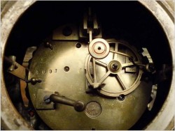 WYJĄTKOWY KOMPLET MOSIĘŻNY, ZEGAR ZE ŚWIECZNIKAMI  - ROCOCO 1878 ROK