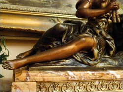 POLECAMY! FRANCUSKI ZEGAR KOMINKOWY Z WAZAMI ~  L&F MOREAU XIXw.