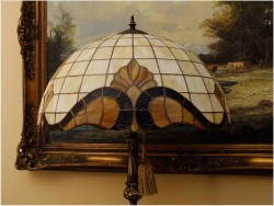 POLECAMY! DUŻA SALONOWA LAMPA TIFFANY