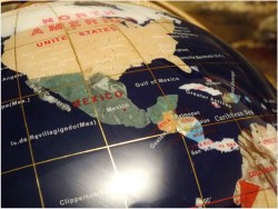 POLECAMY WIELKI GLOBUS, KAMIENIE PÓŁSZLACHETNE DO BIURA