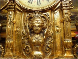 POLECAMY! PIĘKNY WIDOWISKOWY MOSIĘŻNY ZEGAR Z FRANCJI XIXw. (Medaile de Bronze)