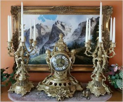 Medalowy zegar z kandelabrami z brązu - s. marti&cie (francja 1860r).