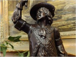 POLECAMY! SYGNOWANY KOMPLET (PARA) LAMP FIGURALNYCH Z FRANCJI!