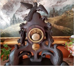 Stary Zegar z Motywem Myśliwskim Rzeźbiony w Drewnie 50cm - Francja XIXw.