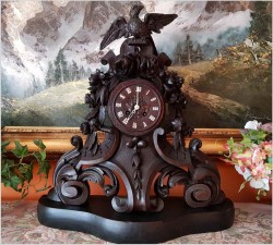 Stary Zegar z Motywem Myśliwskim Rzeźbiony w Drewnie 50cm - Francja XIXw.