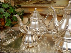 POLECAMY! DUŻA PAŁACOWA ZASTAWA POSREBRZANA - KAWA,HERBATA XIX.w