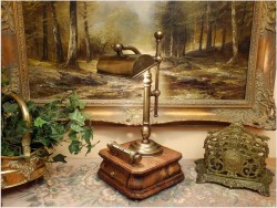 UNIKAT! MOSIĘŻNA LAMPA BANKIERKA Z REGULACJĄ WYSOKOŚCI I KALENDARZEM!