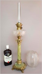 Pałacowa kolumnowa lampa naftowa z onyx - Si Gladiator Paris XIXw.