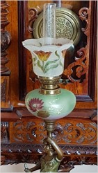 UWAGA PIĘKNOŚĆ! STARA FIGURALNA LAMPA NAFTOWA XIXw. (ORYGINALNE SZKŁA)