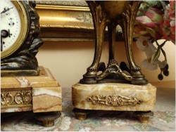 POLECAMY! FRANCUSKI ZEGAR KOMINKOWY Z WAZAMI ~  L&F MOREAU XIXw.