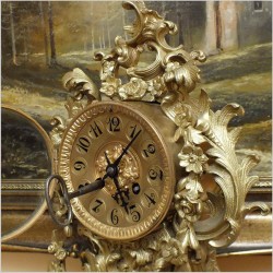 Medalowy zegar z Putto, brąz w stylu Ludwika XV / Rococo 1855r. (Zobacz film!)